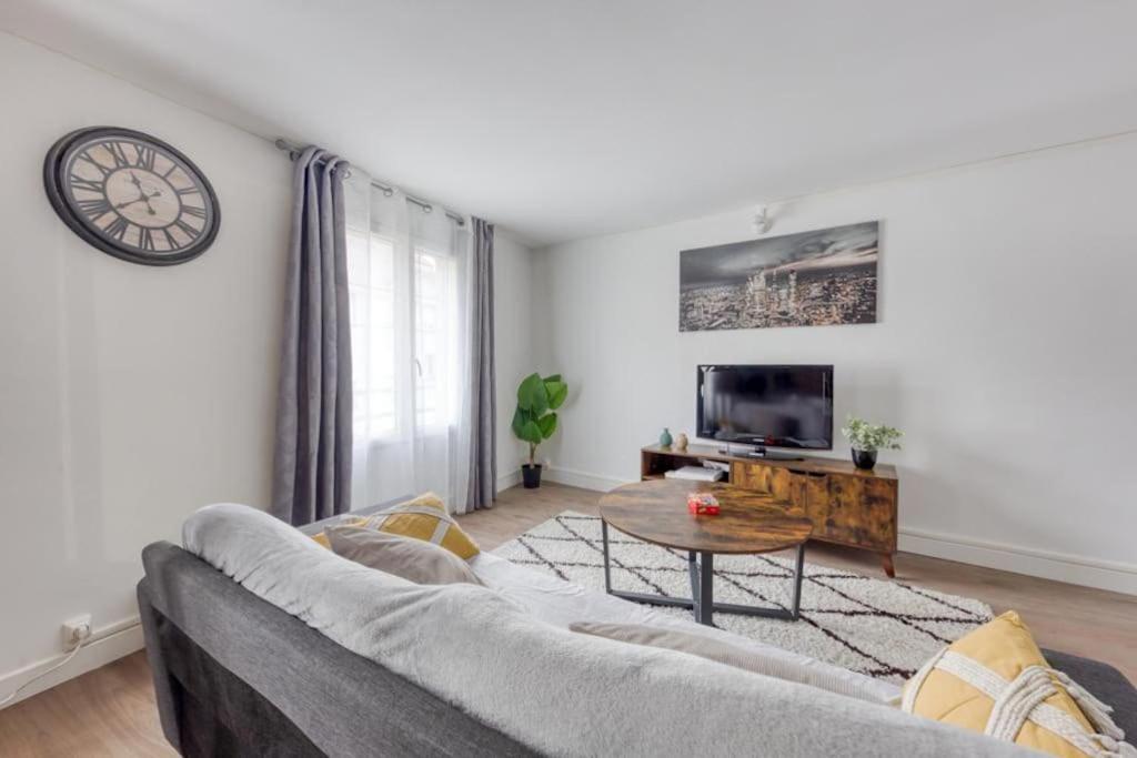 Charmant T3 En Duplex แซงต์บริซซูร์ฟอเรต์ ภายนอก รูปภาพ